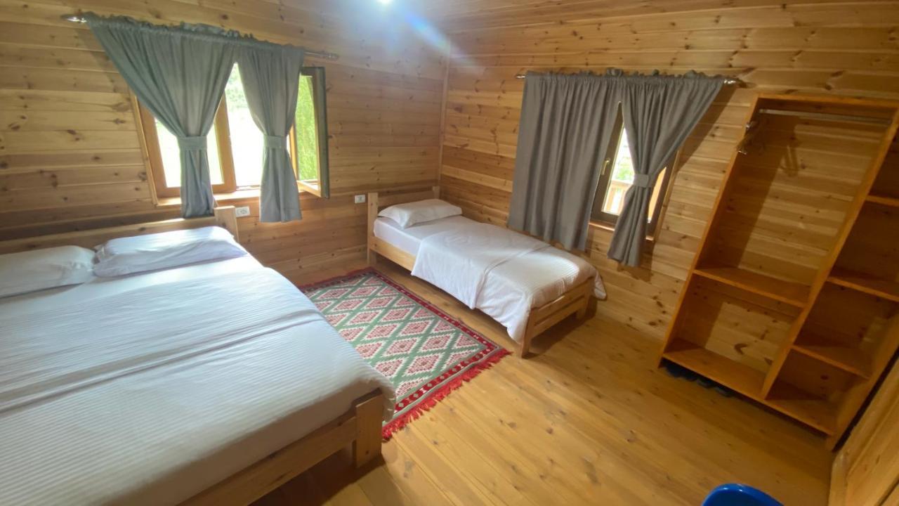 Bujtina Leke Gerla Hotel Theth Exterior photo